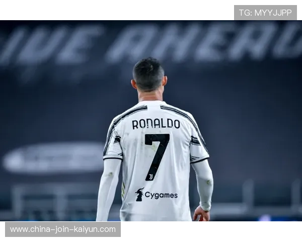 西汉姆联追C罗式九号特质:打造未来的锋线之星